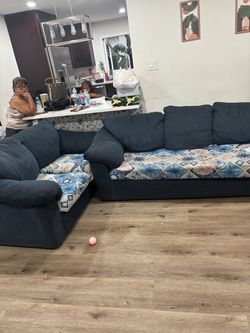 Free couches
