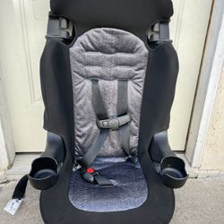 COSCO BOOSTER CAR SEAT