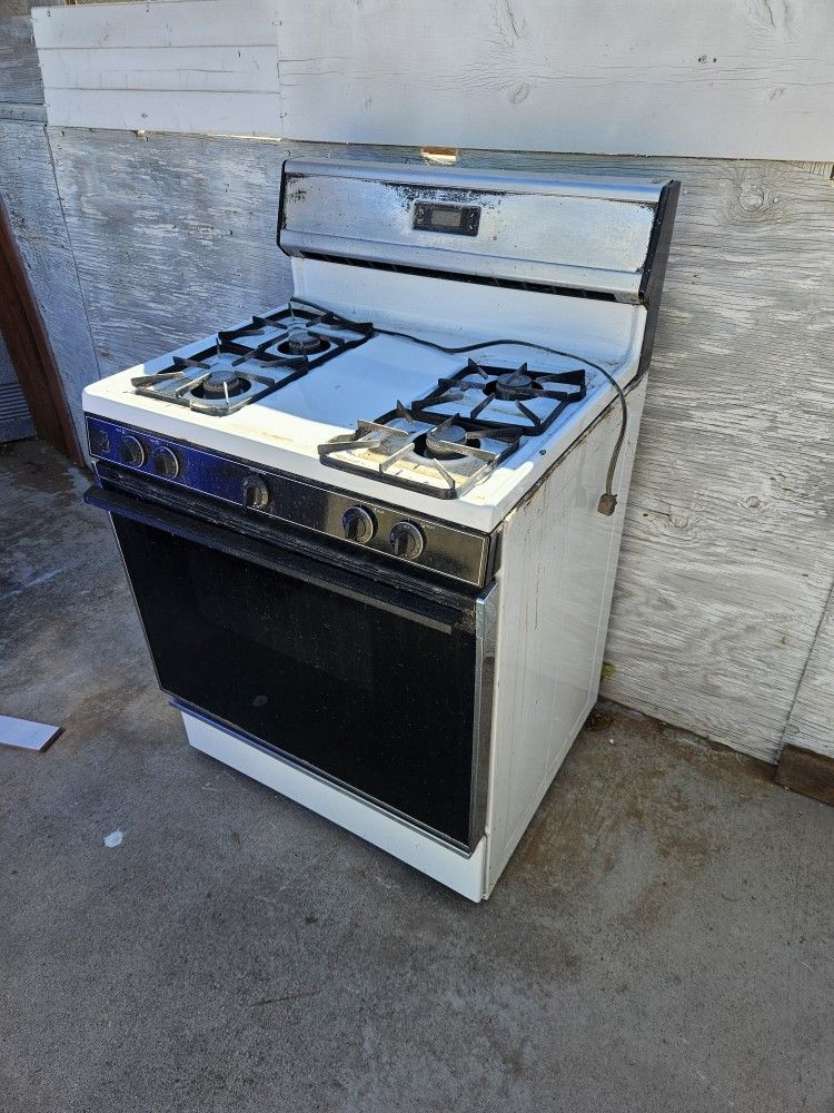 Oven- Still Works