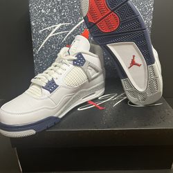 Air Jordan 4 Retro Midnight Navy Men’s 9.5