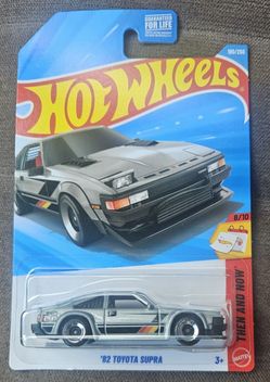 Hot Wheels '82 Toyota Supra 8/10 190/250