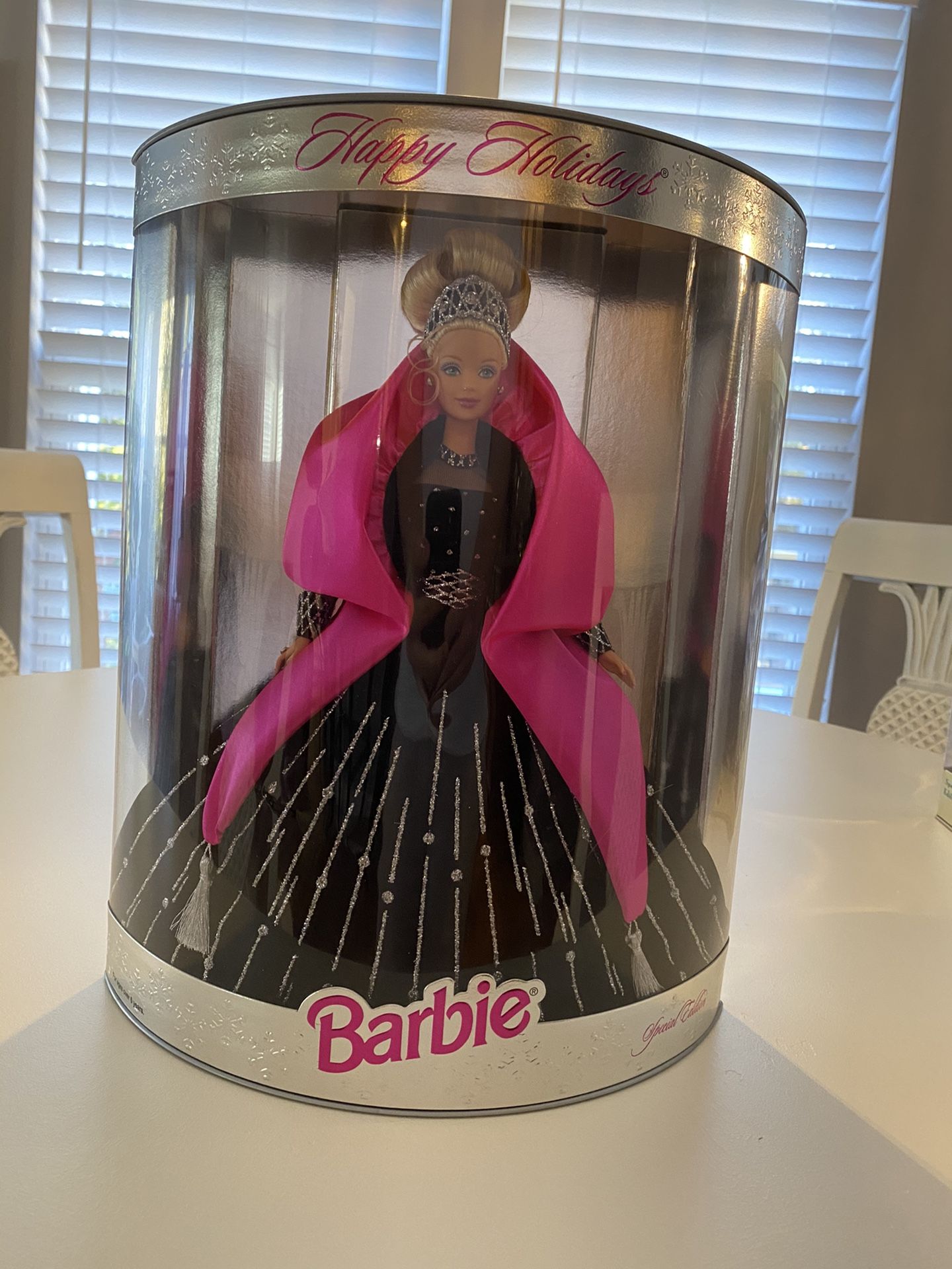 Vintage Happy Holidays Barbie (special Edition) 1998