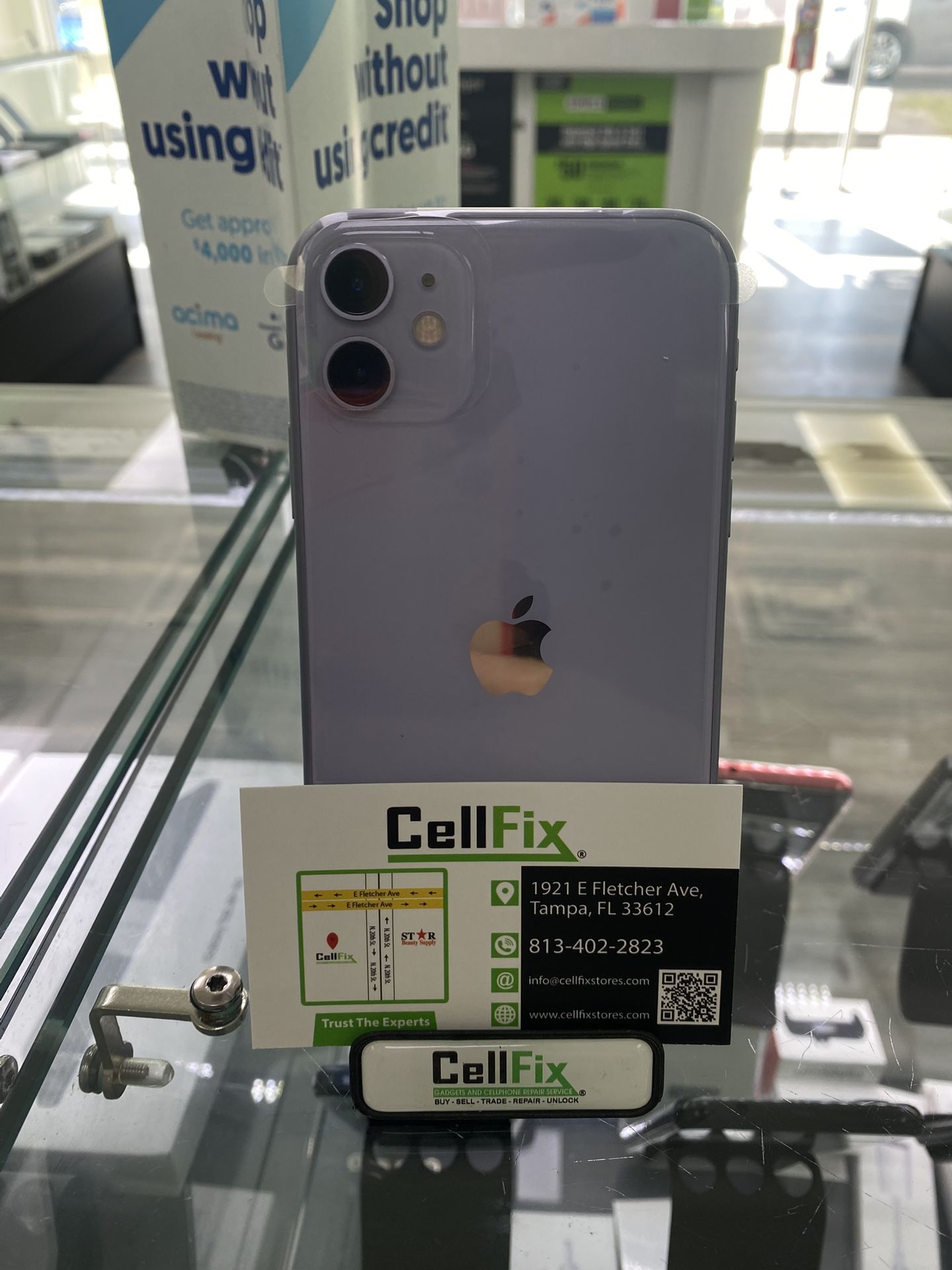 IPHONE 11