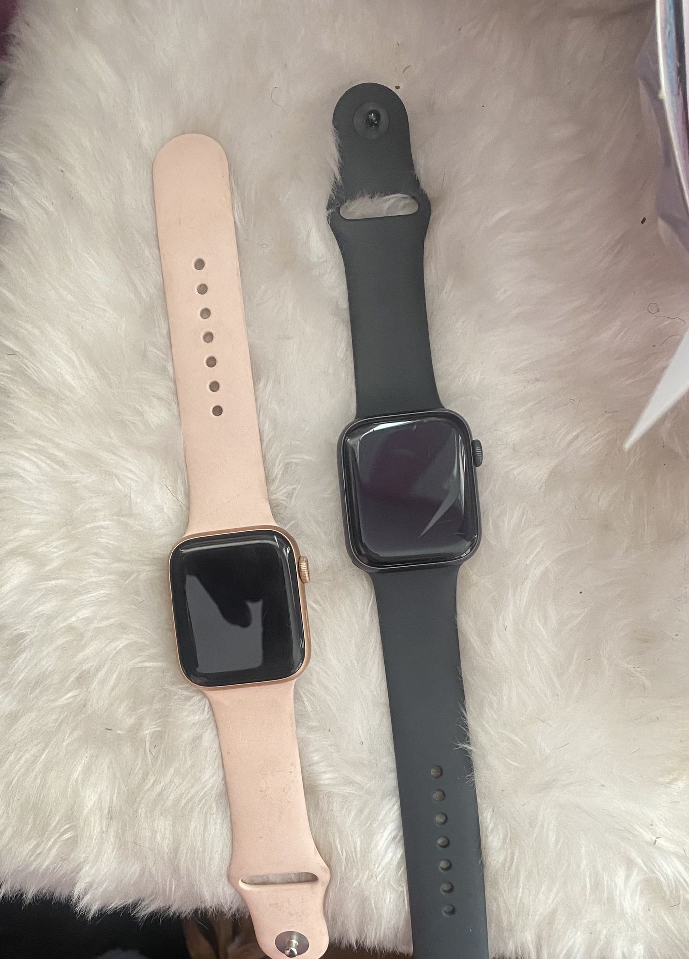 His And hers Apple Watches