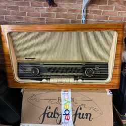 Helkama -Radio
