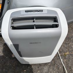 Frigidaire Air conditioner 