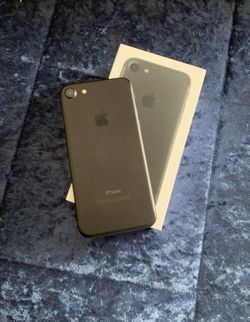 iPhone 7 Unlocked 128GB