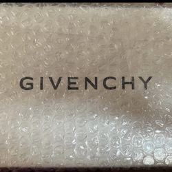 Authentic Givenchy Pandora Wallet with Chain