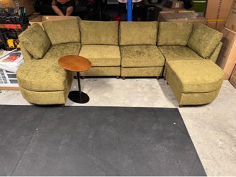 sectional living room