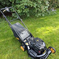 Poulan Pro Self-propelled Lawn Mower