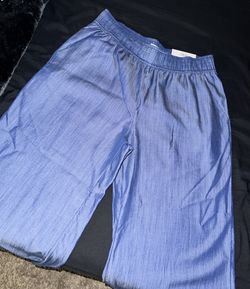 Women’s Relaxed Pants 
