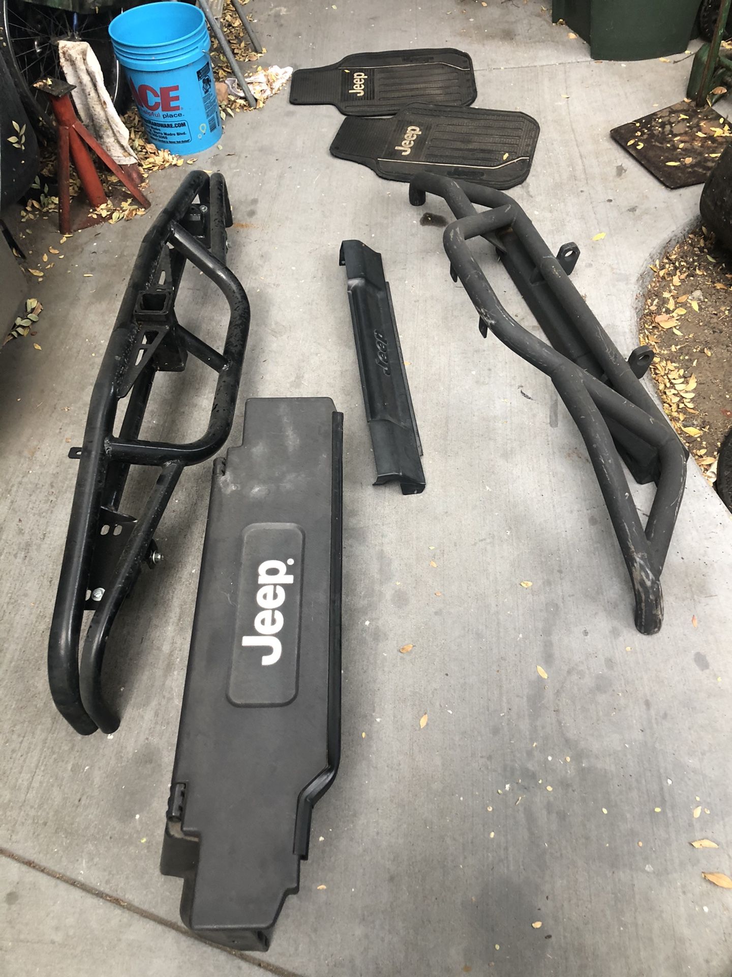 2001 Jeep TJ Wrangler parts Selling always a package will not part it out