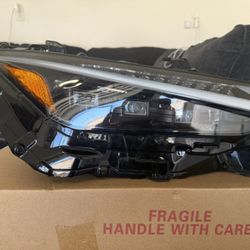 Clear 2021-2024 LEXUS IS300 IS350 IS500 Right headlight Beam LED OEM