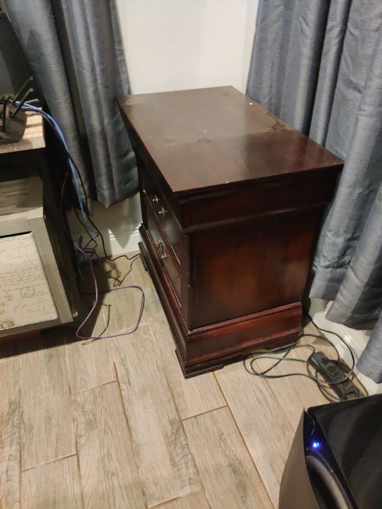 End table With Hidden Draw