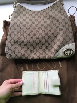 Authentic Gucci purse and wallet