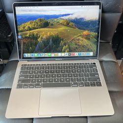 Macbook Air 13" - Mac OS Sonoma