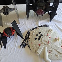 Disney Star Wars Disneyland buckets tie fighters millennium falcon 🔥 All for $20