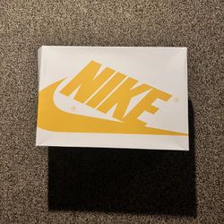 Air Jordan 1 Yellow Ochre 