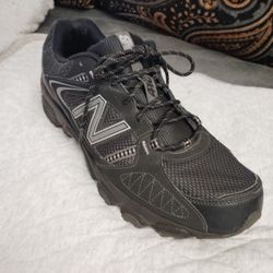 New Balance 412 Men's Trail Running Shoes. Size  13 



