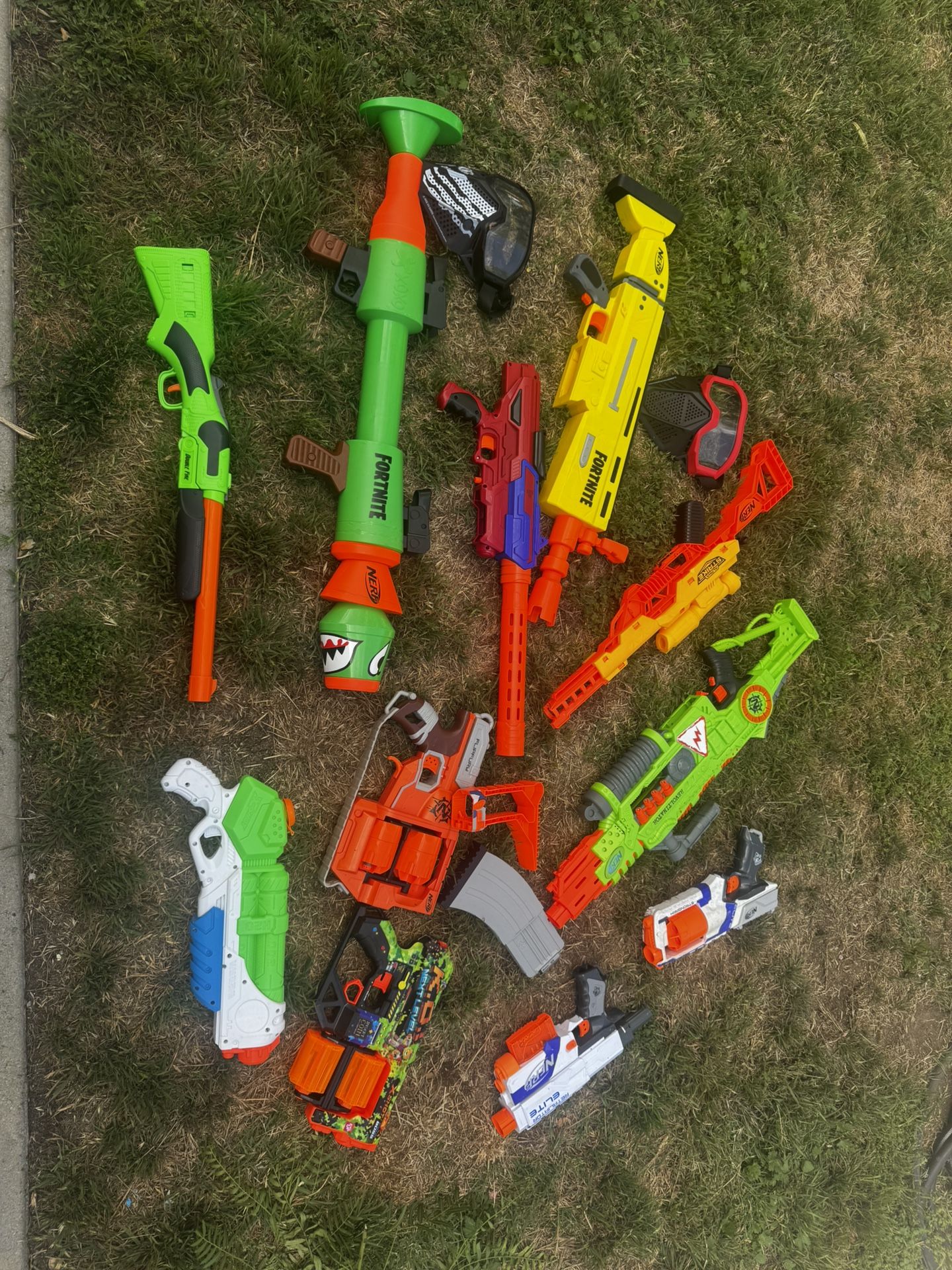 Nerf Guns Play Guns And Protective Mask