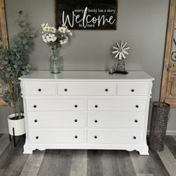 Refinished Solid Wood Swan White Wide Bedroom Dresser TV Stand Delivery Available 