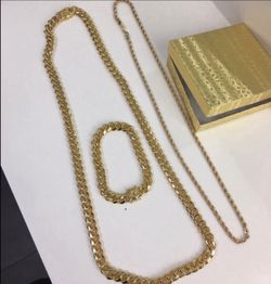 Cuban link set
