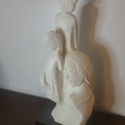 Sculpture 