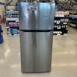 LG 20cu.ft. Top Freezer Refrigerator 