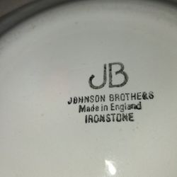 Good Brand Porcelain Plate Set With Stand 12 Dlls