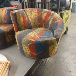 Couch Swivel In Style 