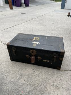 Vintage Chest