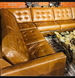 Genuine Leather Modern New Oversized So Comfy Sofa/Couch Sectional With Chaise 🔥Showroom Available 👍Financing Options 👌