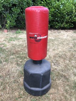 Poxing stand with gloves