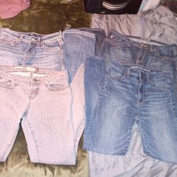 Woman's Name Brand Jeans 👖