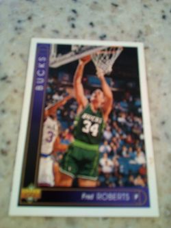 Vintage 1993 upper deck basketball/Fred Roberts/ bucks/card # 72