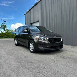 2018 KIA SEDONA LX