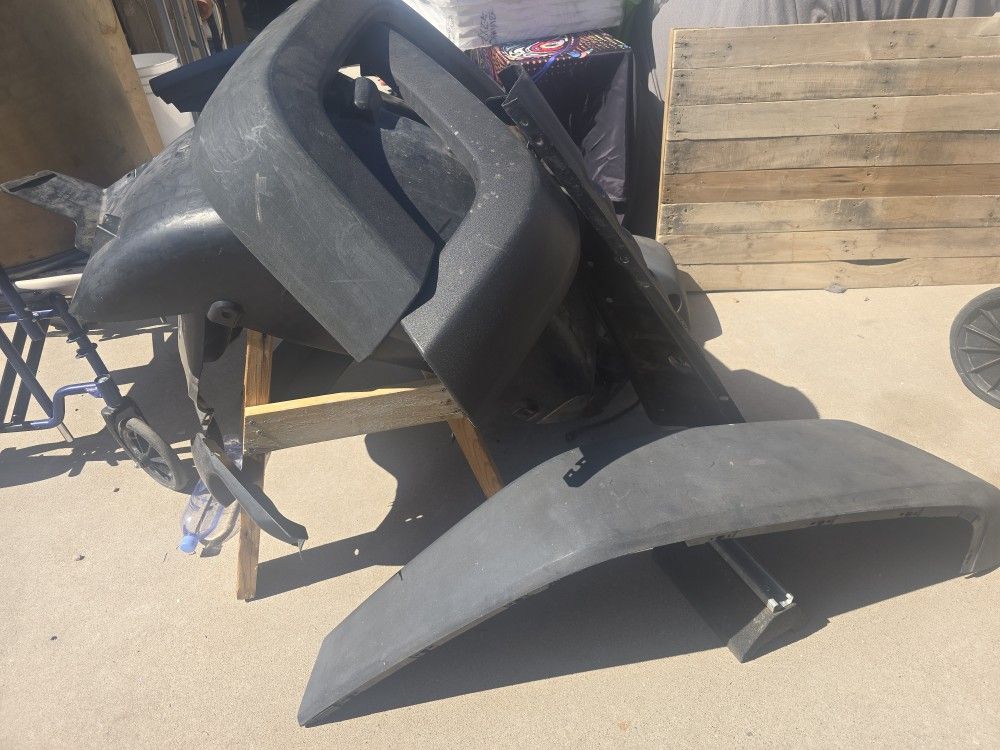 Jeep Wrangler Stock Fenders and Liners