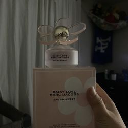 marc jacobs perfume 