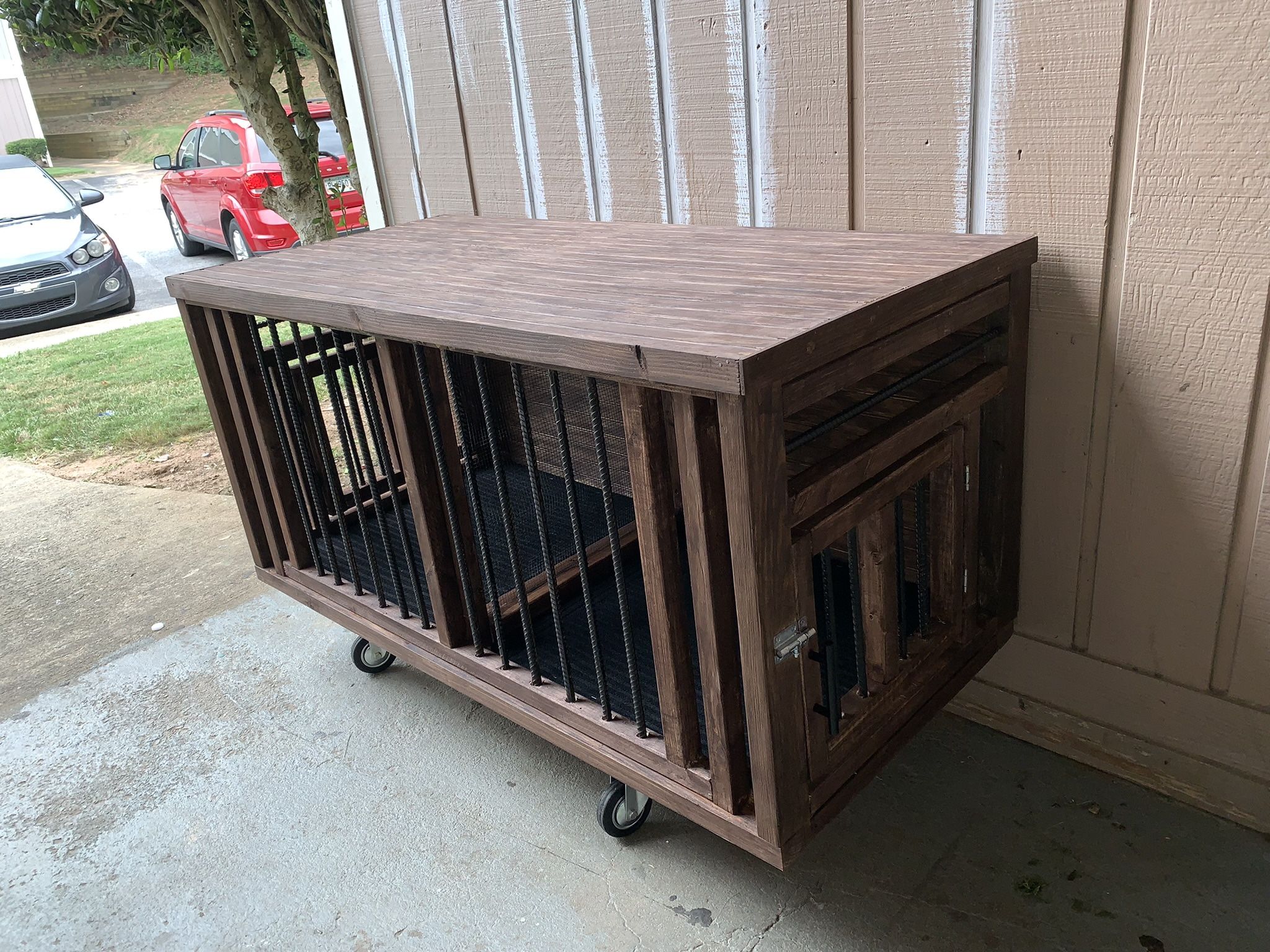 Custom Made To Order Dog Kennels Pet carriers Houses