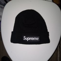 Supreme Box Logo Beanie