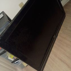 Flat Screen  LG $25 