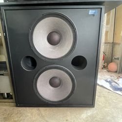 JBL Professional Cinema Speakers – 4642A Dual 18” Subwoofer + 4639 Bass Cabinet