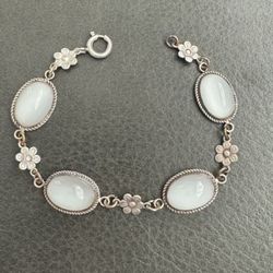 Vintage Collectible Jewelry 