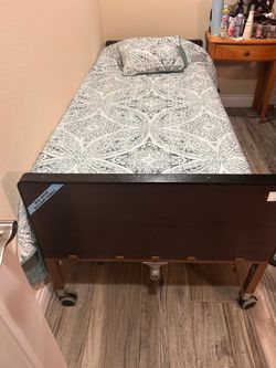 Twin bed