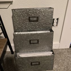 Metail Mail/paper Organizer