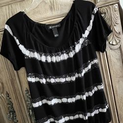 INC Adorable Women’s Short Sleeve Top w/Sparkly Sequins on Front, Size Small from Macy’s 