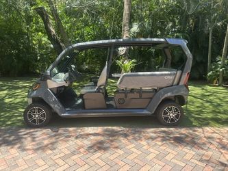 2023 CLUB CAR CRU NEV - 6 seater - street legal