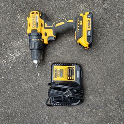 DeWalt Drill Battery And Charger 