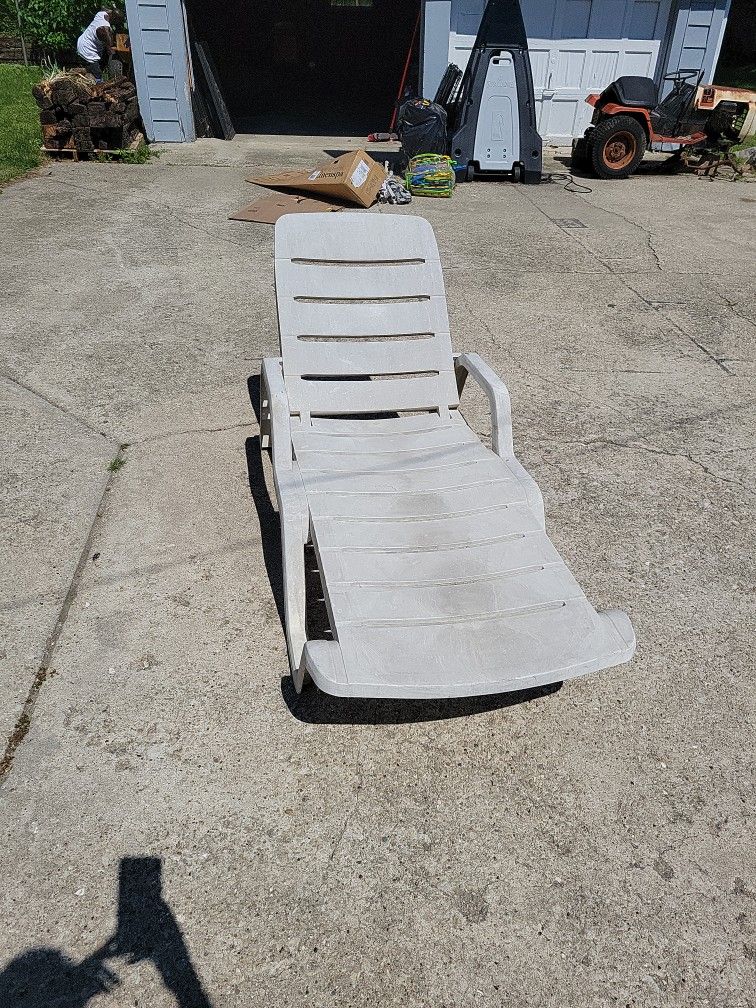 Lounge Chair
