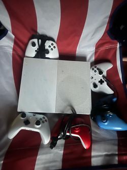 XBOX ONE S BUNDLE